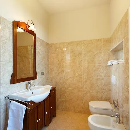 Azalea Apartment Verbania